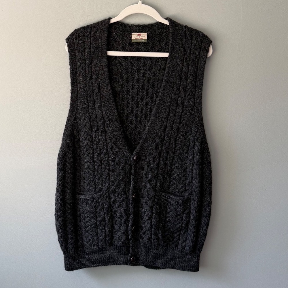 Vintage Carraig Donn Irish Wool Vest Charcoal Gray Men XL Fits Medium Large Aran